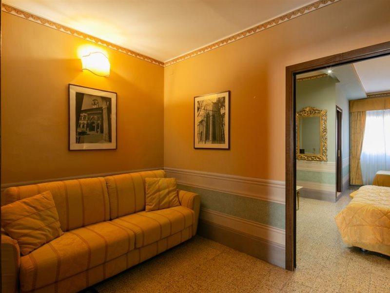I Portici Hotel - Residenza D'Epoca Arezzo Exterior foto